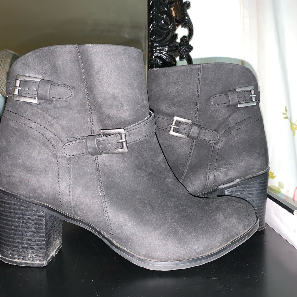 American Rag booties - Picture 2 of 9